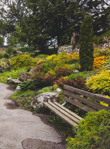 Royale - Adjacent Garden